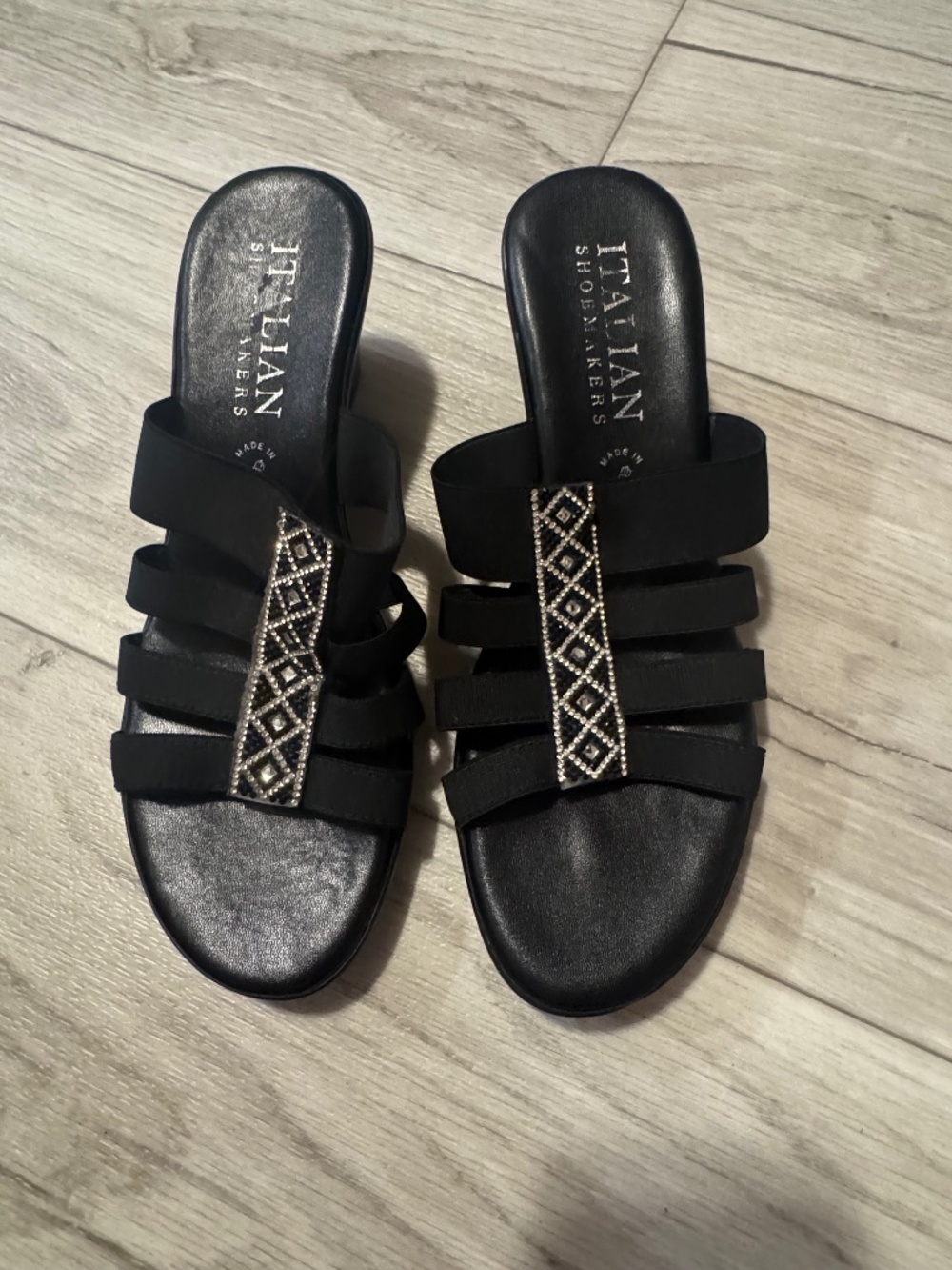 Dress sandals with wedge